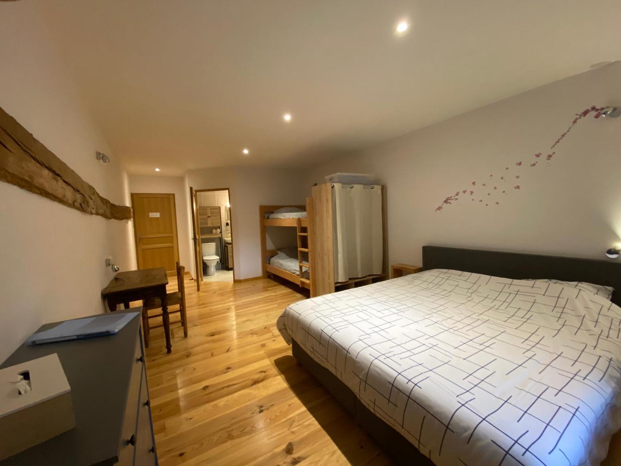 Bed and Breakfast Veyrinas 43 Saint-Yrieix-la-Perche Esterno foto